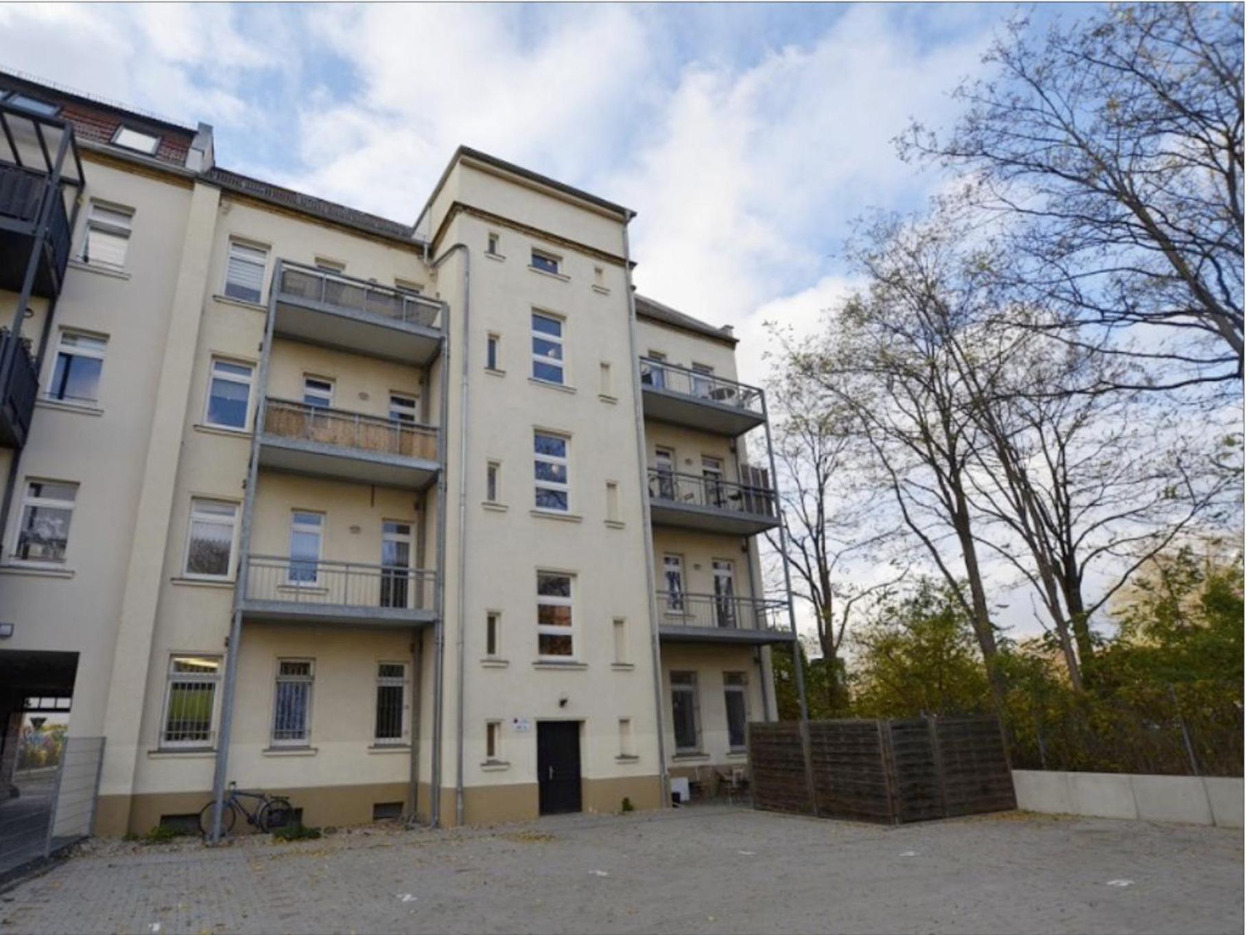 2 Schlafzimmer-Balkon-Kueche-Parkplatz-Designerbad Leipzig Exterior photo